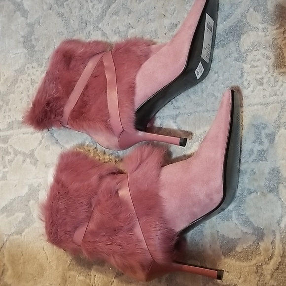 Nine West Pink Suede 1/2 Boot Heels - Picture 4 of 8